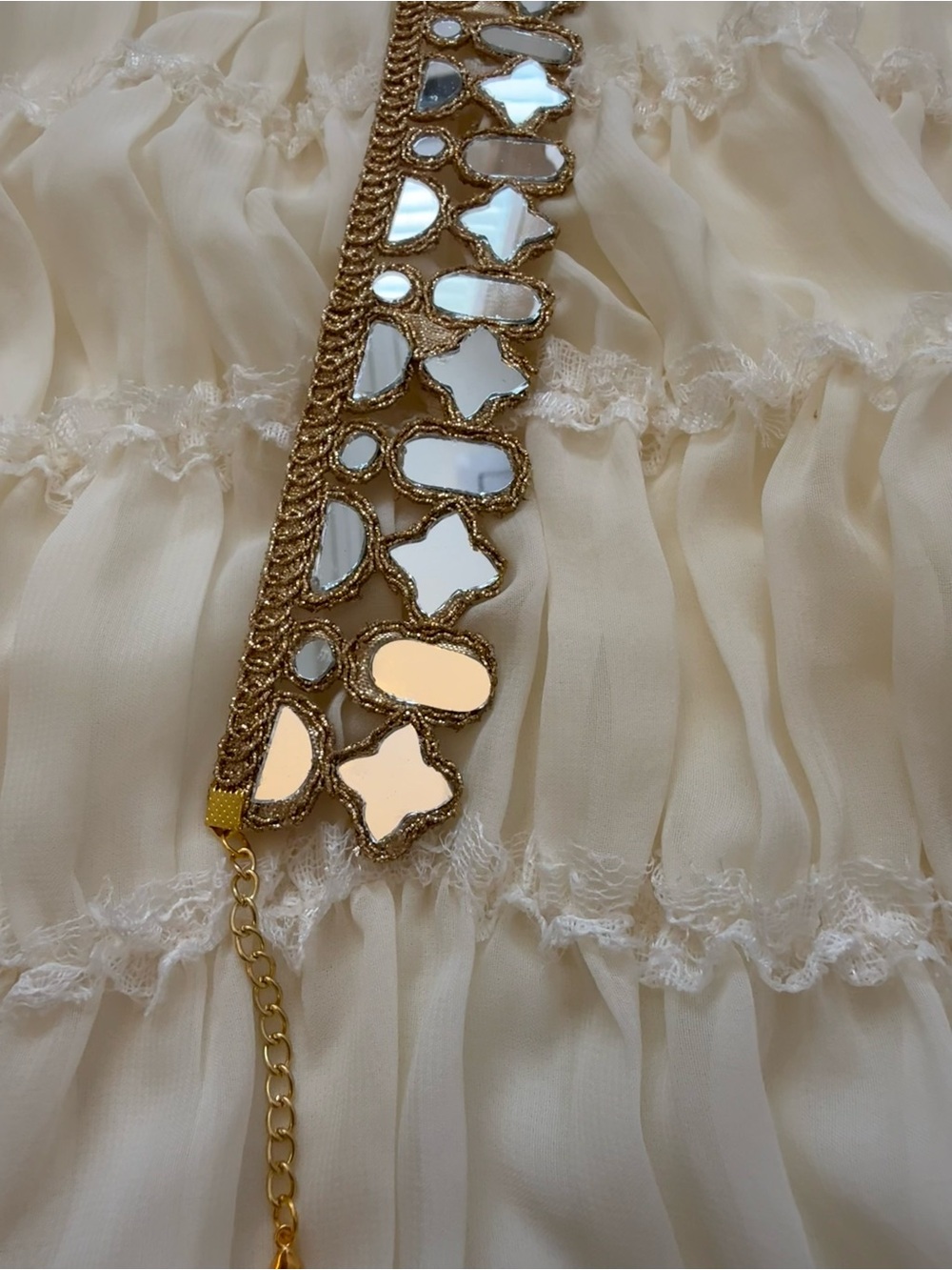 Gold Mirror-Detail Choker Necklace - Women Jewelry - Picture 5 of 5